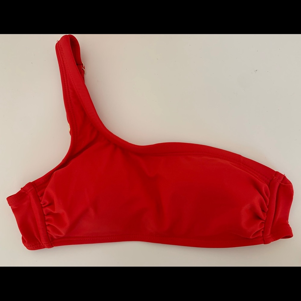 Red One should strap bikini top